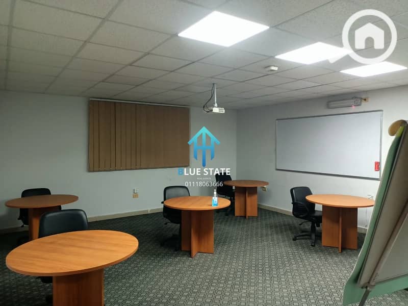 4 01118063666 (7). png