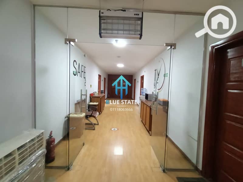 9 01118063666 (8). png