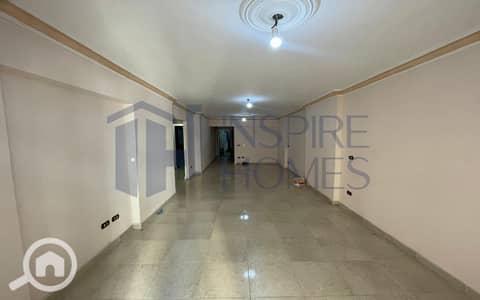 3 Bedroom Apartment for Rent in Smoha, Alexandria - 2. JPG 3 Bedroom Apartment for Rent in Smoha, Alexandria - 2. JPG