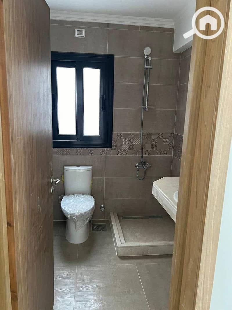 6 WhatsApp Image 2026-01-06 at 1.05. 01 PM (2). jpeg