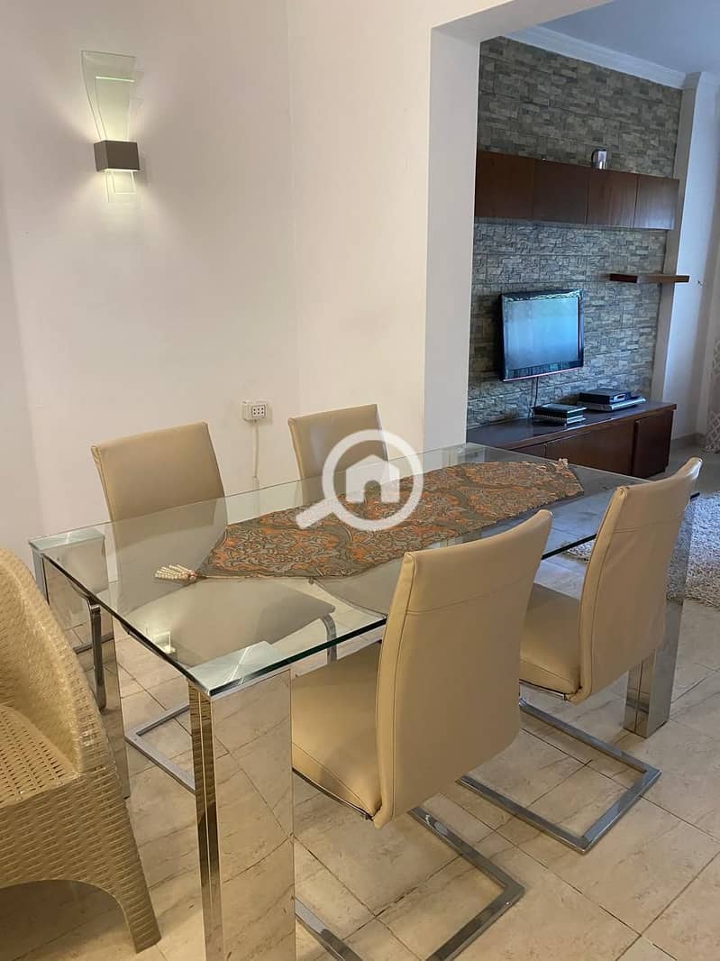 4 a1743ce2-62a4-48c3-8dde-e4acfc37db14. jpg