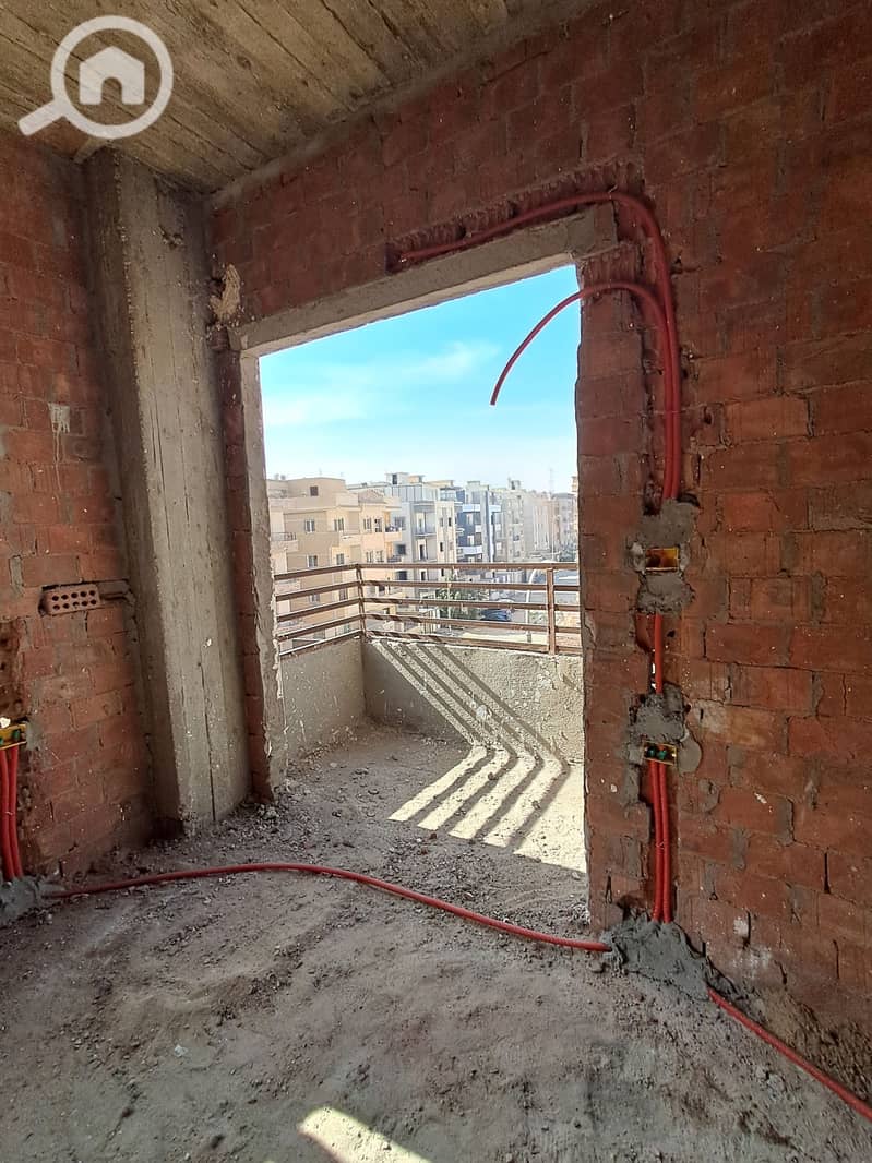 5 ٢٠٢٦٠١٠٦_١٢٢٠٢٠. jpg