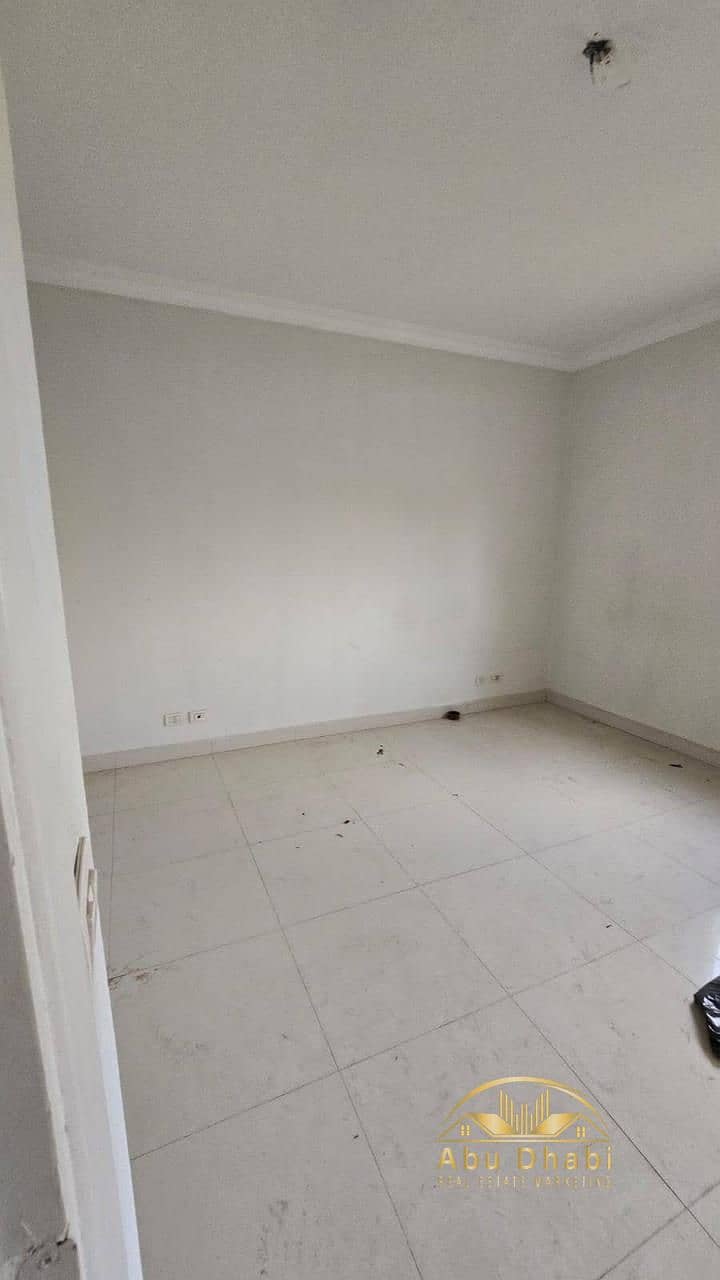 9 d262fa7c-1bec-4556-9d38-72311bb39887. jpg