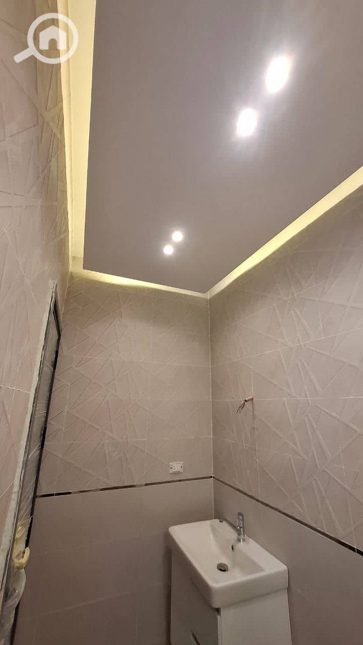 9 WhatsApp Image 2026-01-06 at 00.37. 32 (4). jpeg