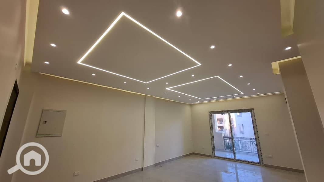 15 WhatsApp Image 2026-01-06 at 00.37. 33 (3). jpeg