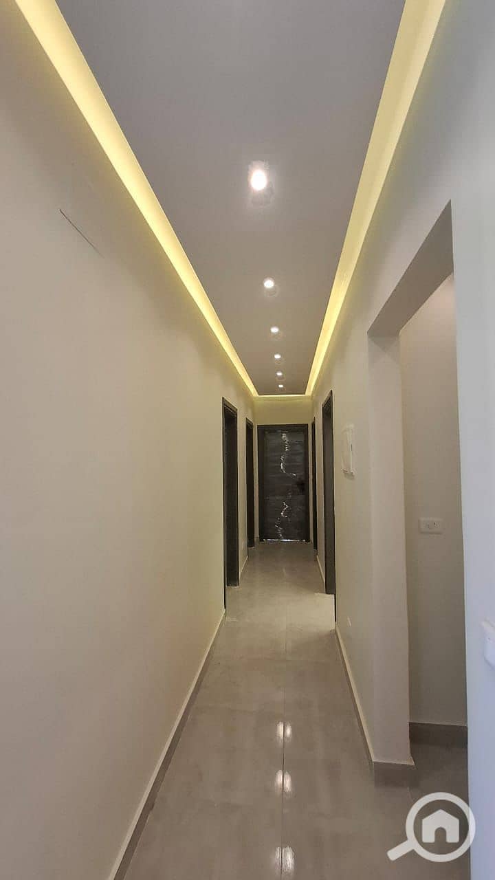 16 WhatsApp Image 2026-01-06 at 00.37. 33 (4). jpeg