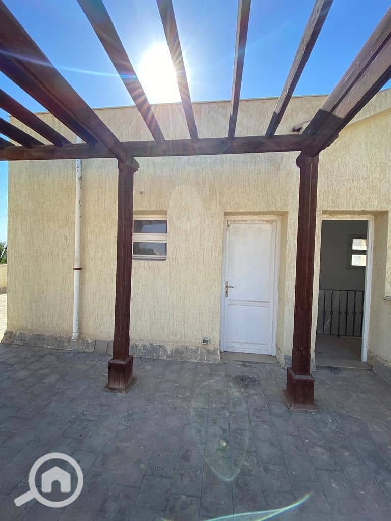 8 affddd00-2407-49aa-ae29-b804be2830d0. jpg