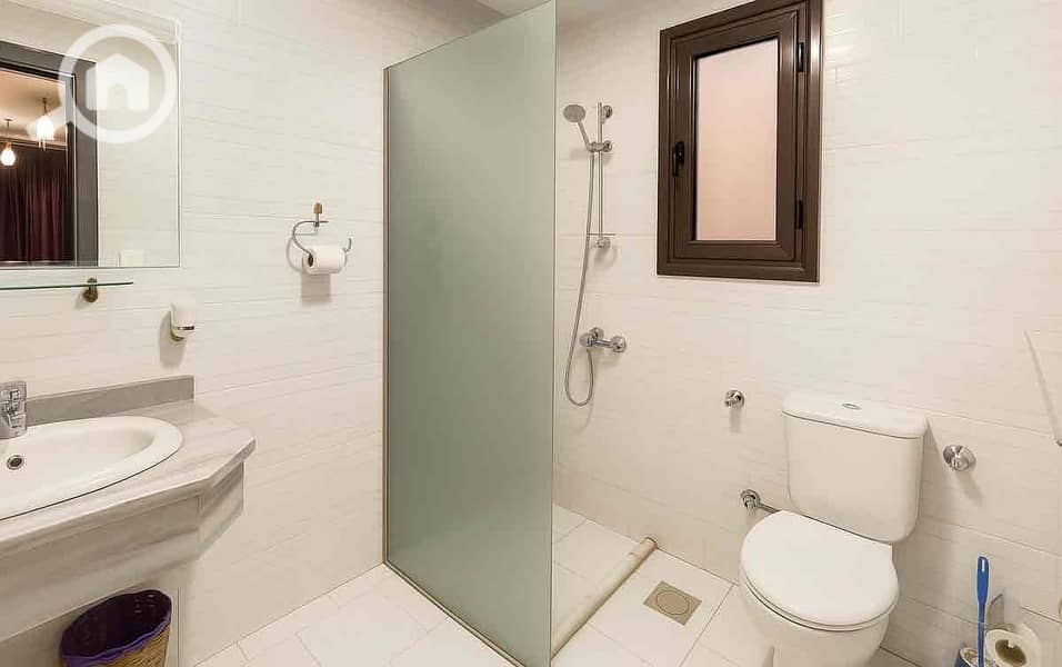 6 479395c9-be95-4136-9548-c220814458f7. jpg