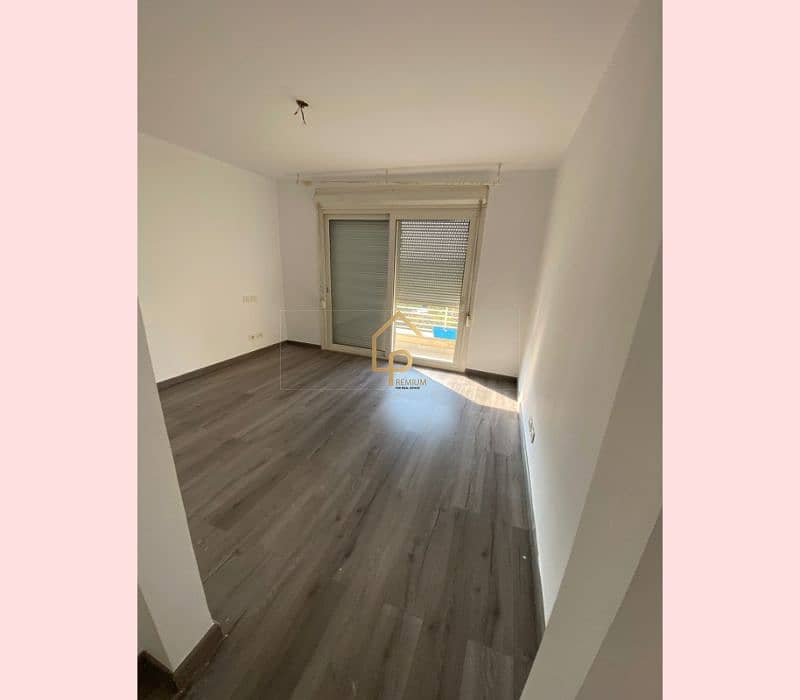 2 WhatsApp Image 2025-12-31 at 3.36. 24 PM. jpg