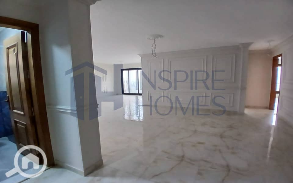 4 WhatsApp Image 2025-12-27 at 15.23. 10 (1). JPG