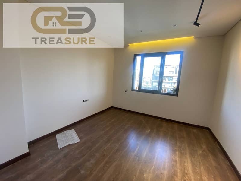 6 WhatsApp Image 2026-01-07 at 10.51. 09 AM. jpeg