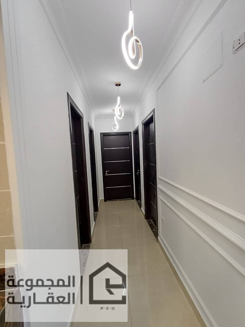 9 3e9a77cd-2faf-4a6b-9112-dd32b35f12fb. jpg