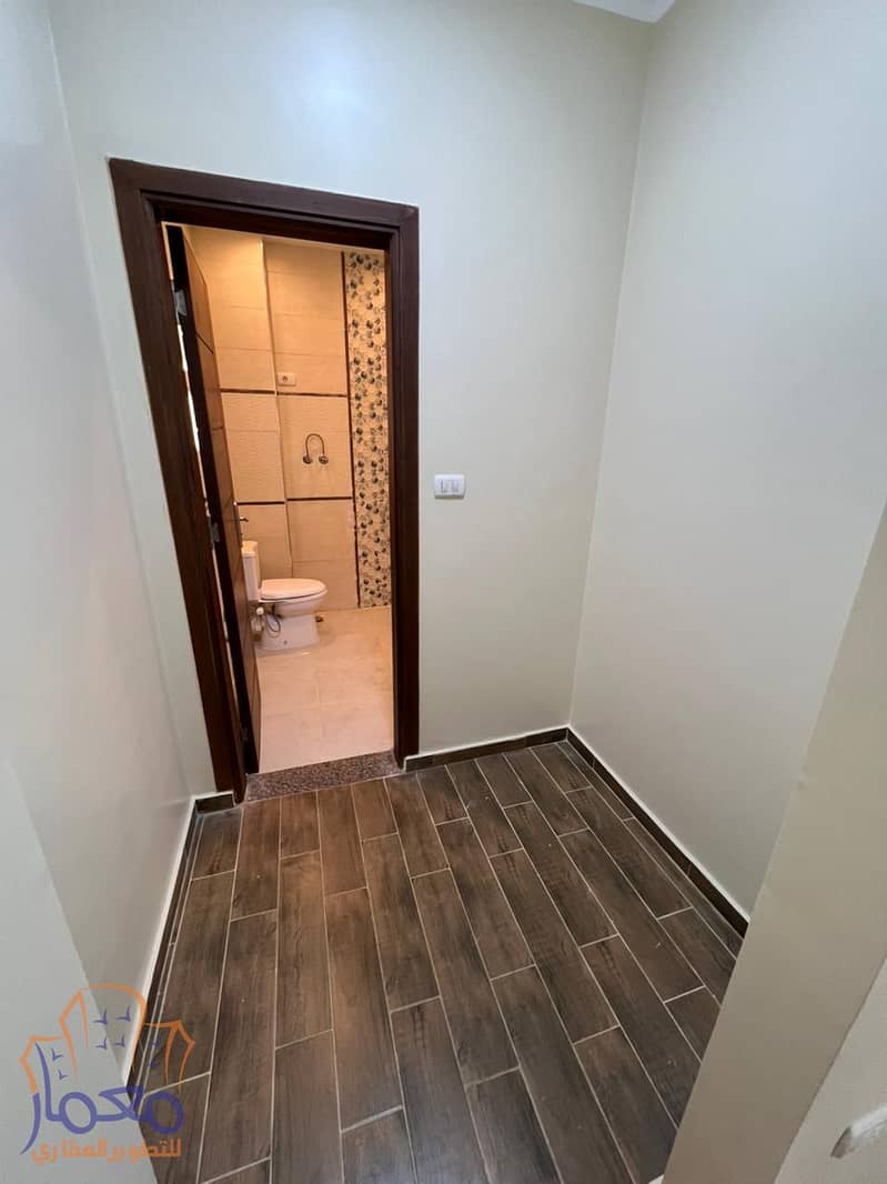 6 WhatsApp Image 2025-04-25 at 4.07. 26 AM. jpeg