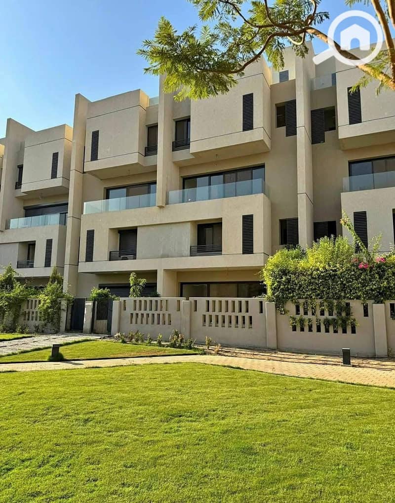 10 32d84414-7342-47b1-8216-37a5b231cca2. jpg