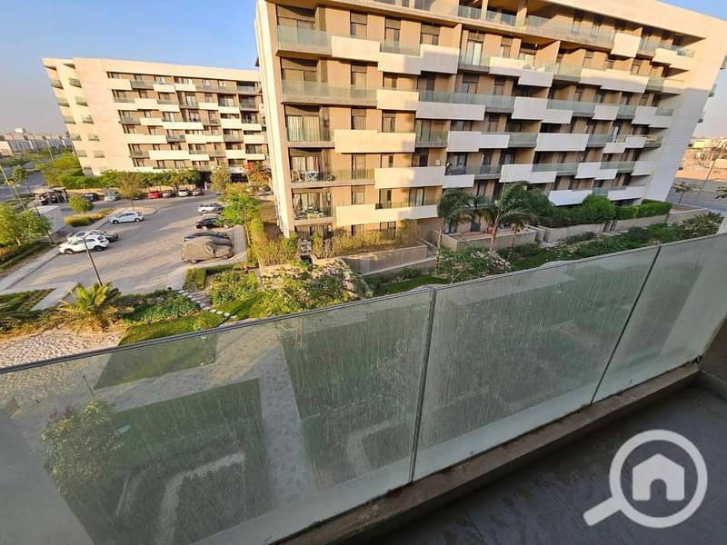 22 edfa6016-af4f-46c6-9a7c-4bc0397a8152. jpg