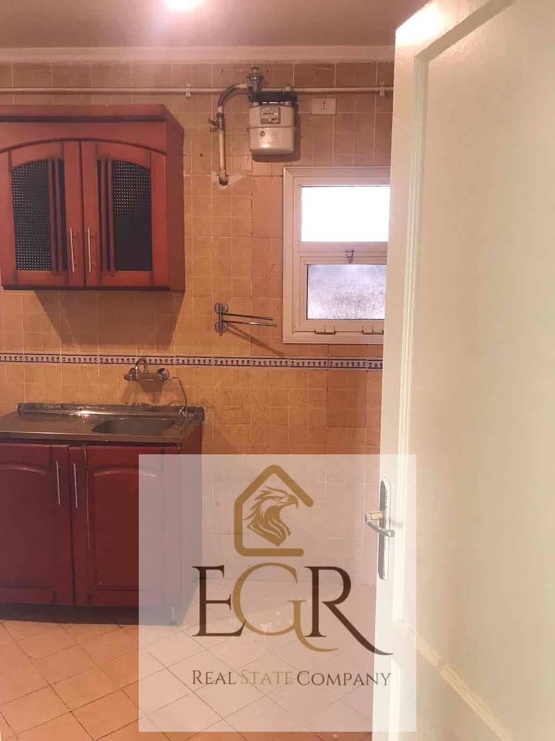 9 7d33d47d-aea7-4732-9838-a34ade95b923. jpg