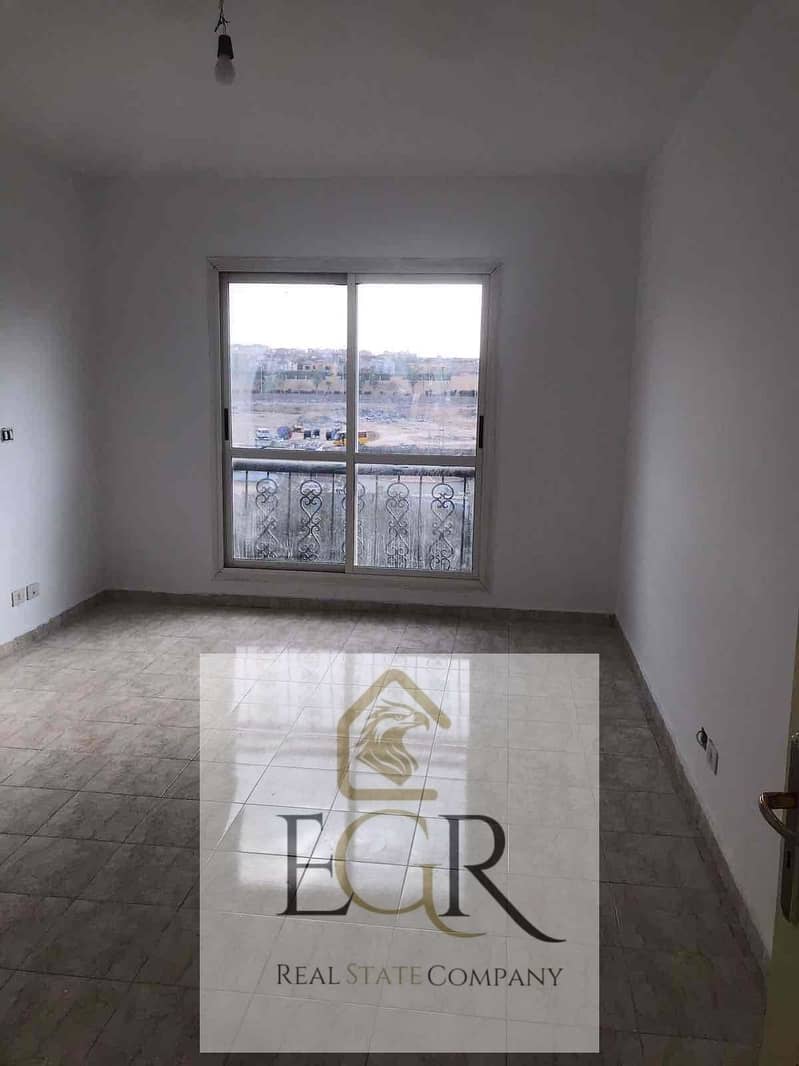 11 8d084880-cf8f-4a3a-af43-50b4f18e6058. jpg