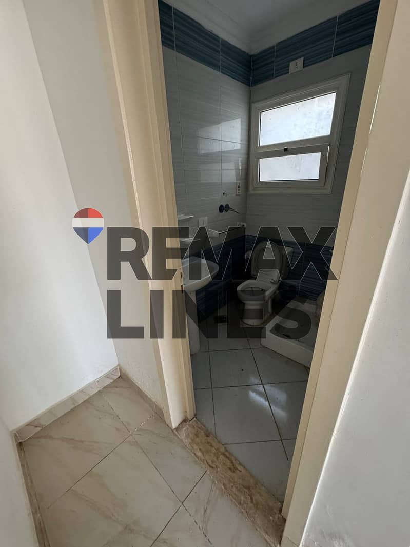 10 WhatsApp Image 2026-01-05 at 00.11. 47 (2). jpeg