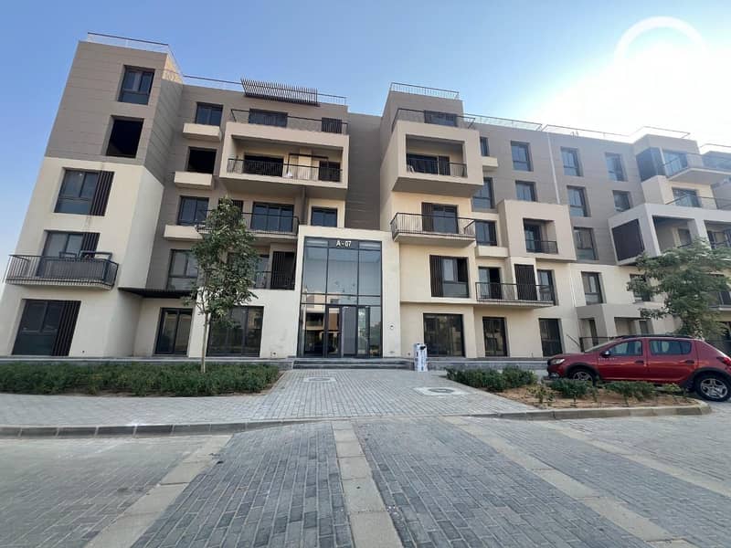 8 a2c79a01-a991-4f3f-bb1d-8af24718c5c6. jpg