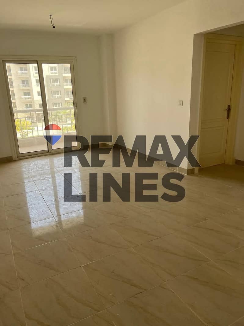 4 WhatsApp Image 2026-01-05 at 00.23. 20. jpeg