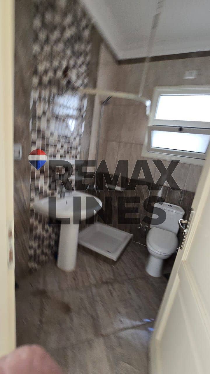 6 WhatsApp Image 2026-01-05 at 00.31. 15. jpeg