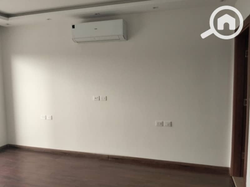 10 WhatsApp Image 2026-01-07 at 12.06. 26 (3). jpeg