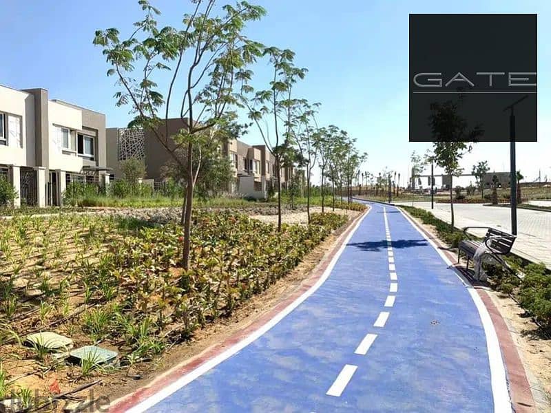 8 83010040-800x600. jpg