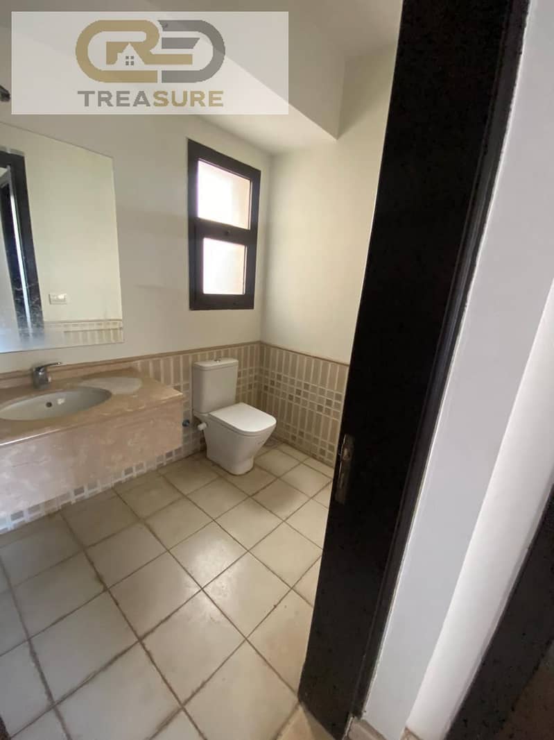 8 WhatsApp Image 2026-01-06 at 4.12. 53 PM. jpeg