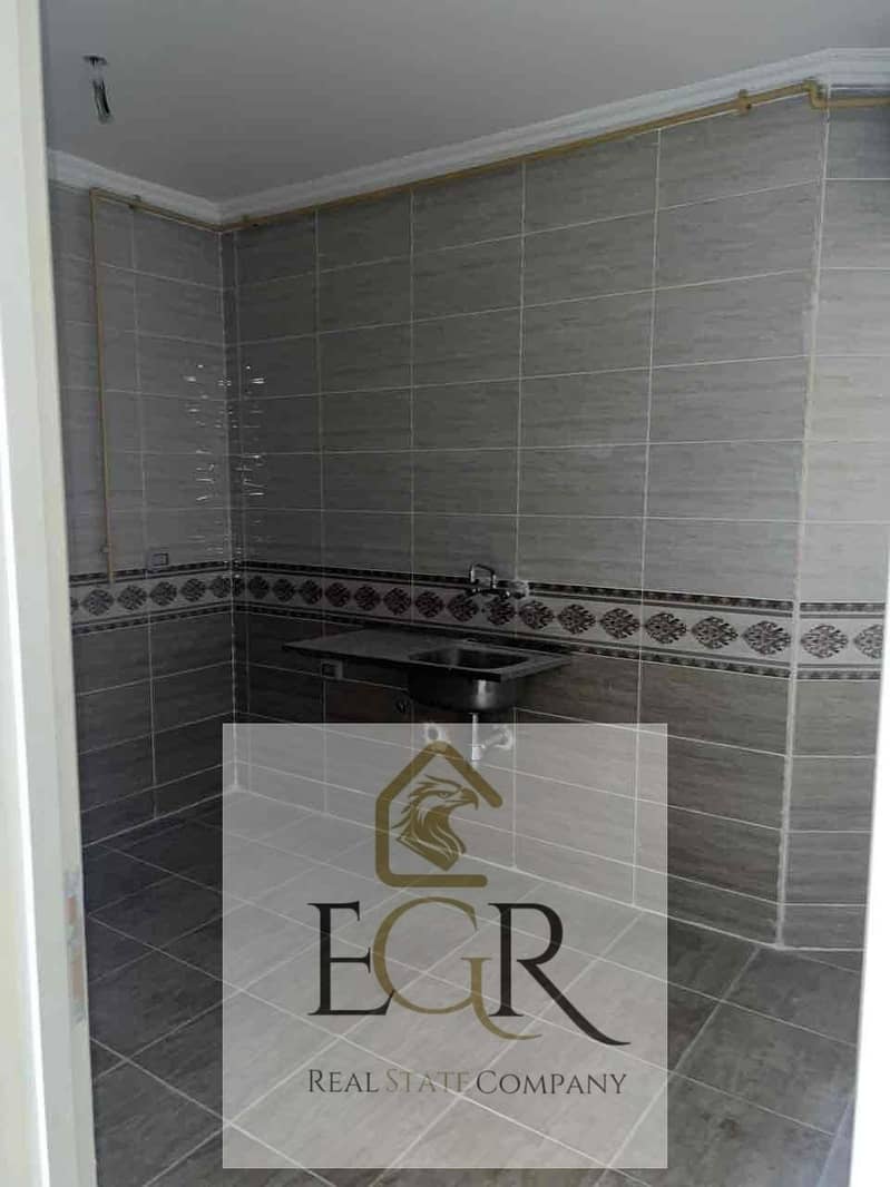 2 eacbd79f-a856-4f53-8c5a-ca2c79605d52. jpg