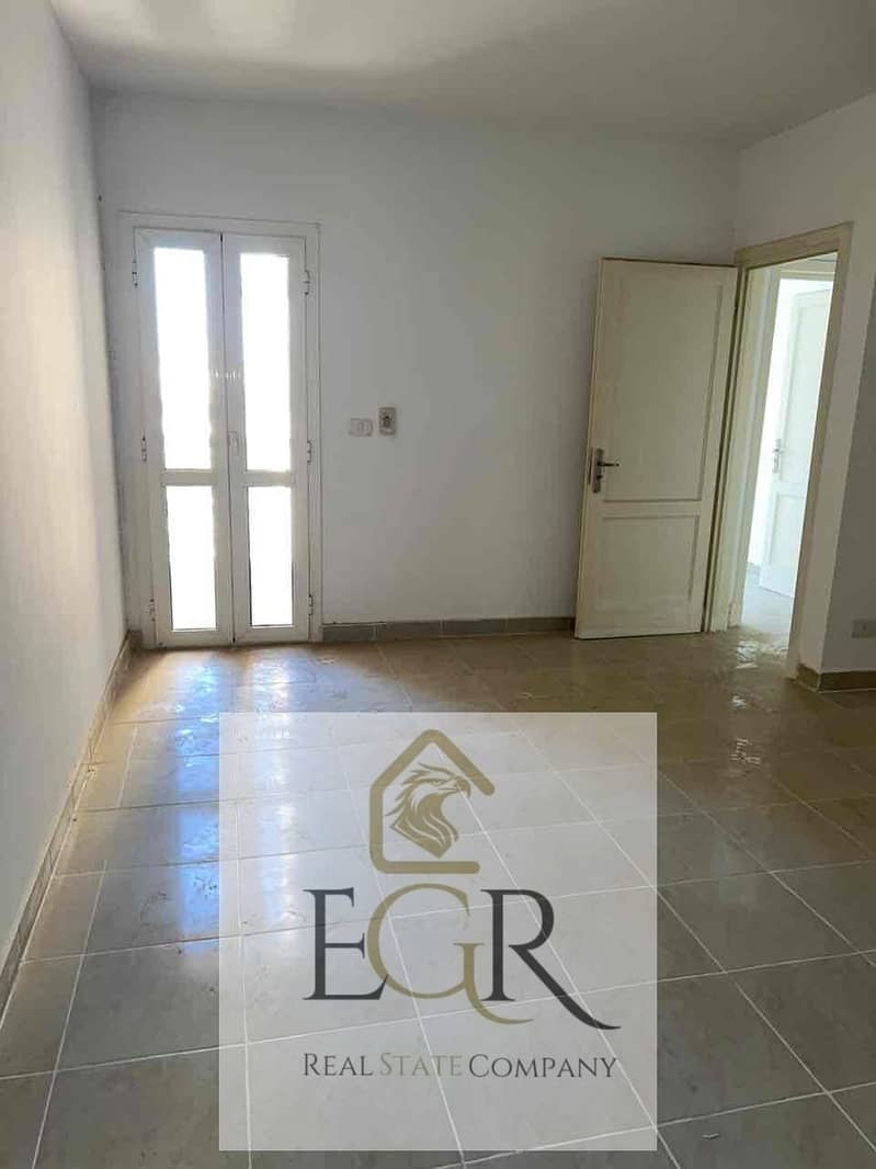 3 8ec24bb8-02ed-4721-a377-13f8a75eb279. jpg