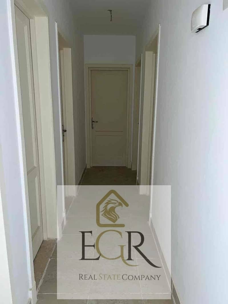 4 f9d856e4-cc3f-494b-8fa6-83adb4557da2. jpg