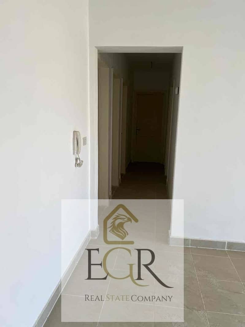 12 fd076c5c-32b6-4e26-af11-74957103ca2e. jpg