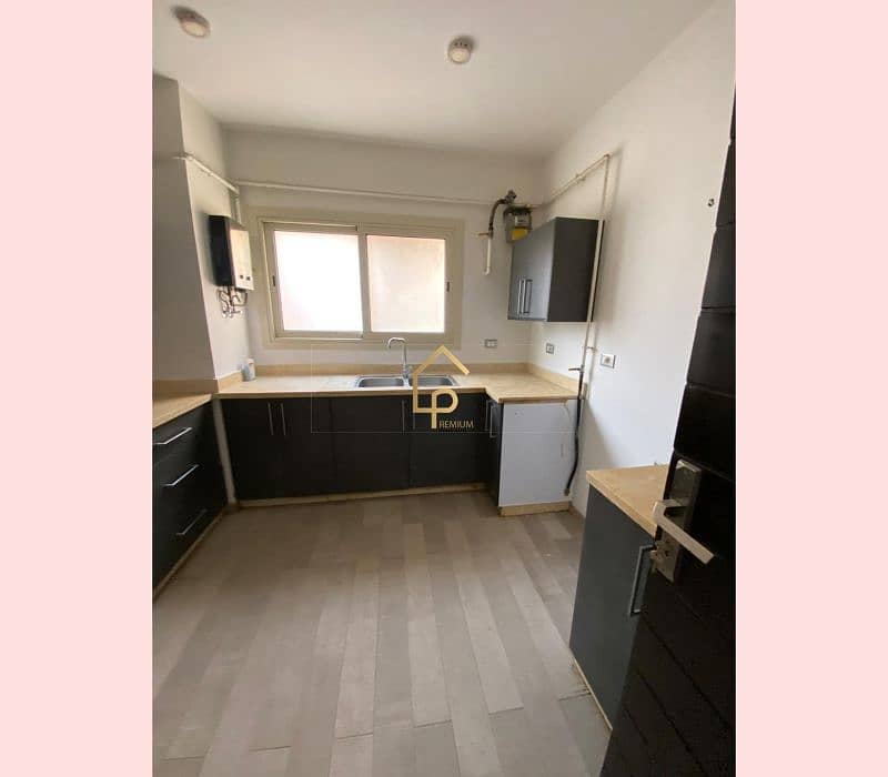 4 WhatsApp Image 2025-12-31 at 3.49. 41 PM (1). jpg