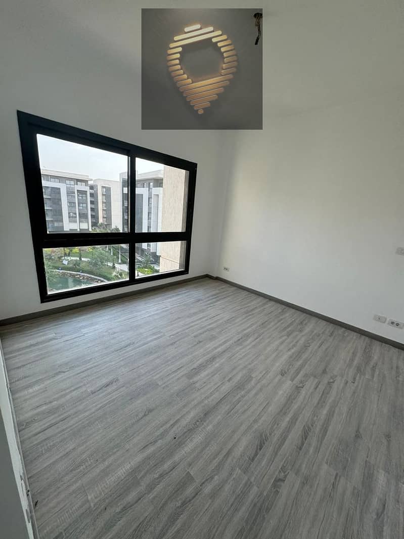 6 WhatsApp Image 2025-02-19 at 15.43. 35_80d807c3. jpg