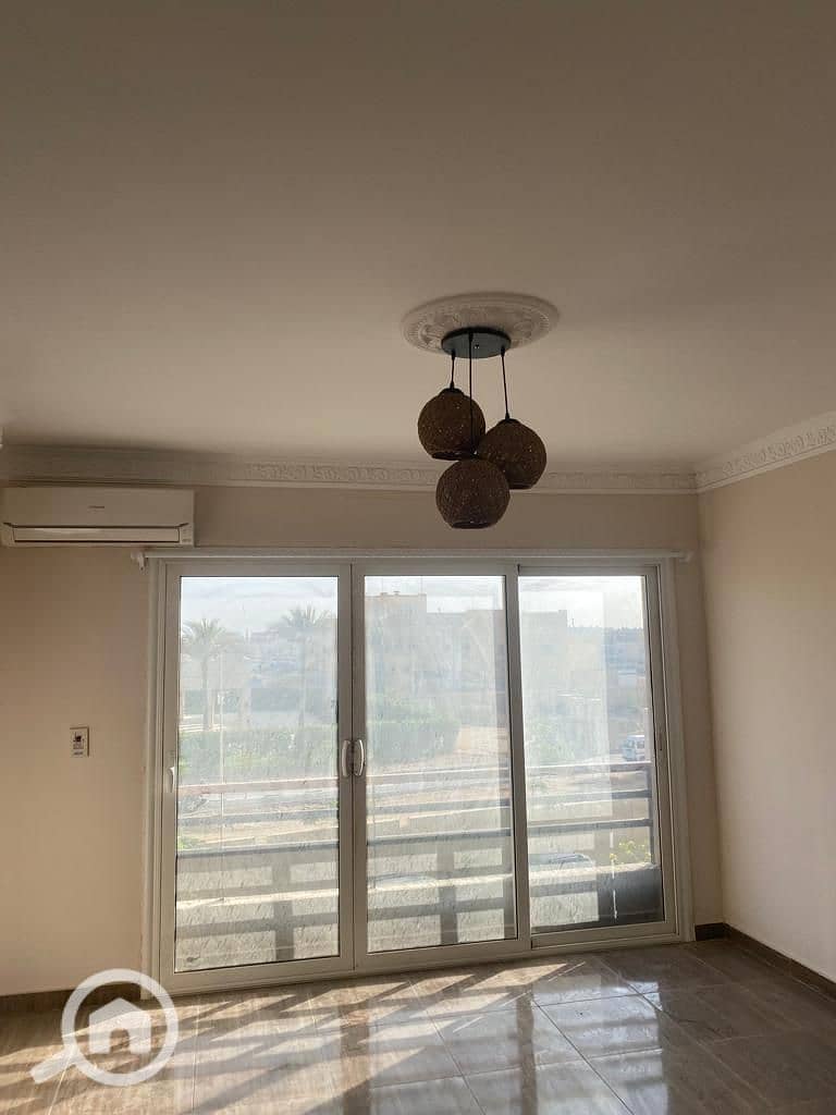 4 WhatsApp Image 2026-01-06 at 19.49. 04 (2). jpeg