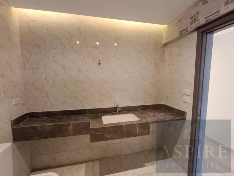 12 WhatsApp Image 2025-12-23 at 5.35. 12 PM (4). jpeg