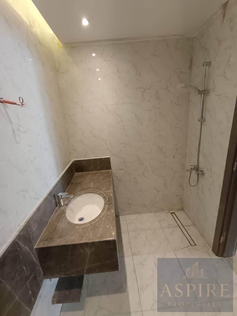 14 WhatsApp Image 2025-12-23 at 5.35. 13 PM (1). jpeg