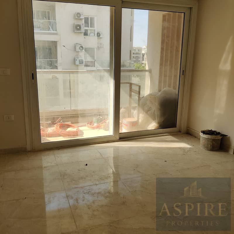 24 WhatsApp Image 2025-12-23 at 5.35. 15 PM (3). jpeg