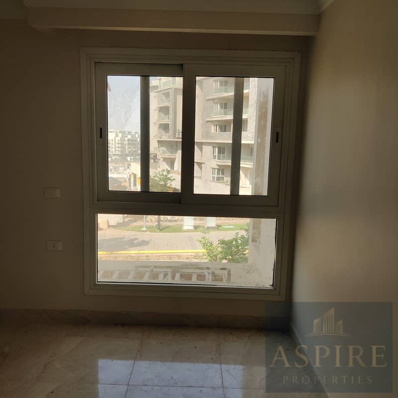 29 WhatsApp Image 2025-12-23 at 5.35. 16 PM (3). jpeg