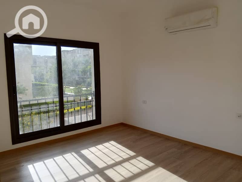 2 7d244373-05fd-4efd-8c67-d843707dc3ff. jpg