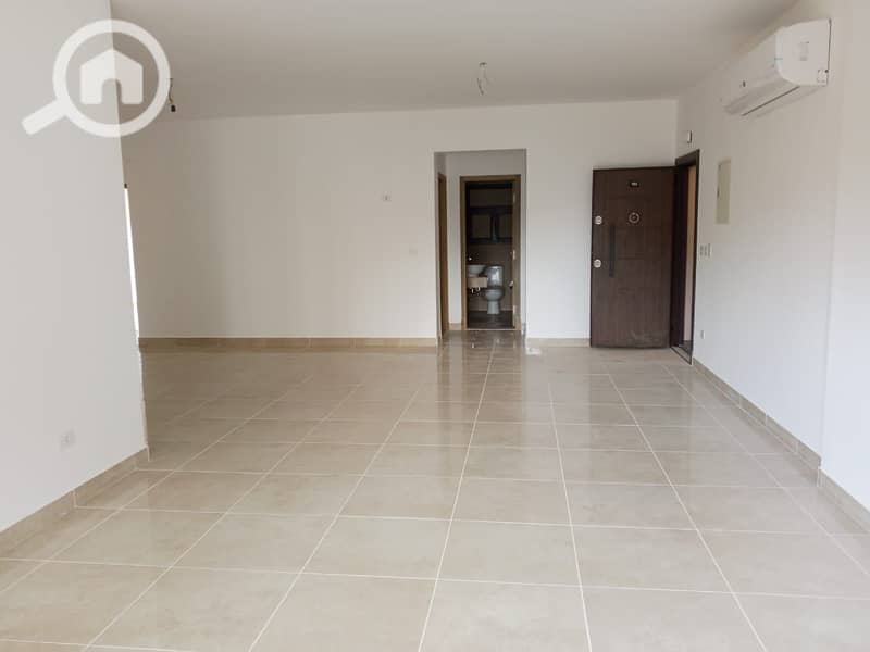 12 9393f074-2a66-4c04-a43b-4defc92d0440. jpg