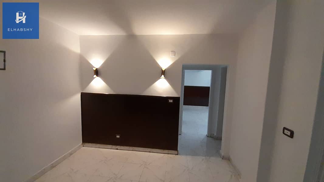 5 شقة للبيع في الدقى 95م قرب  شارع الدقى الرئيسى ببلكونة كبيرة لقطة ومسجلة  (5). jpg