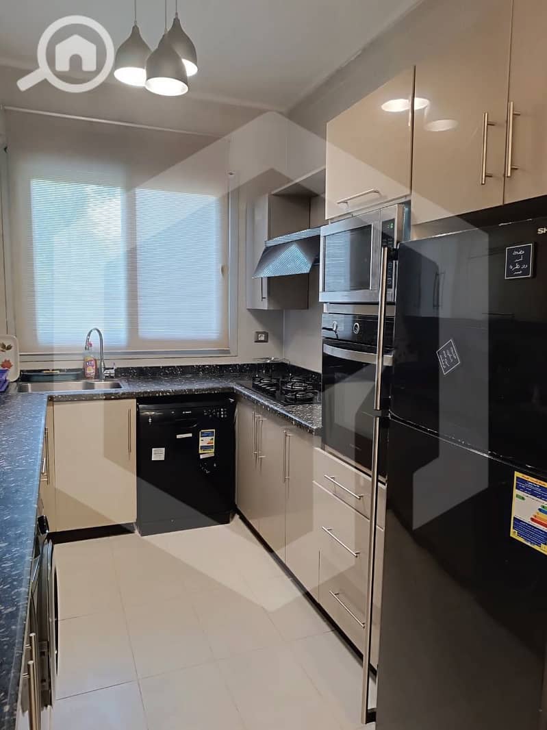 7 Village Gate 7. jpg