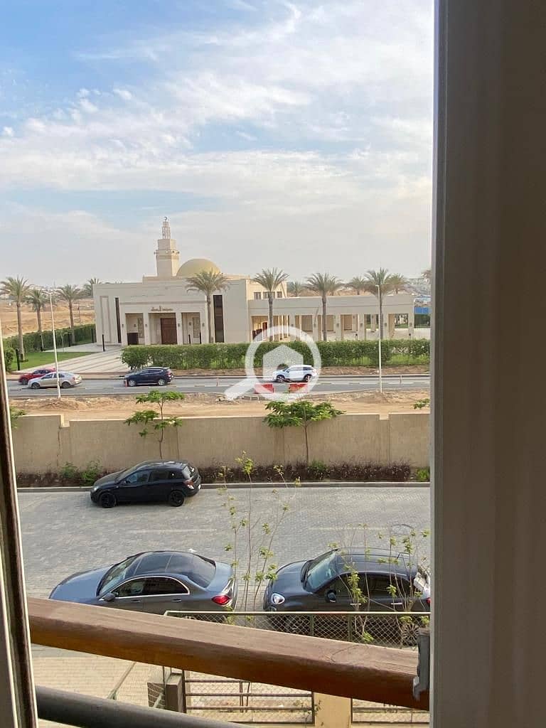 12 954c5861-a065-4259-9650-f4e0fae46104. jpeg