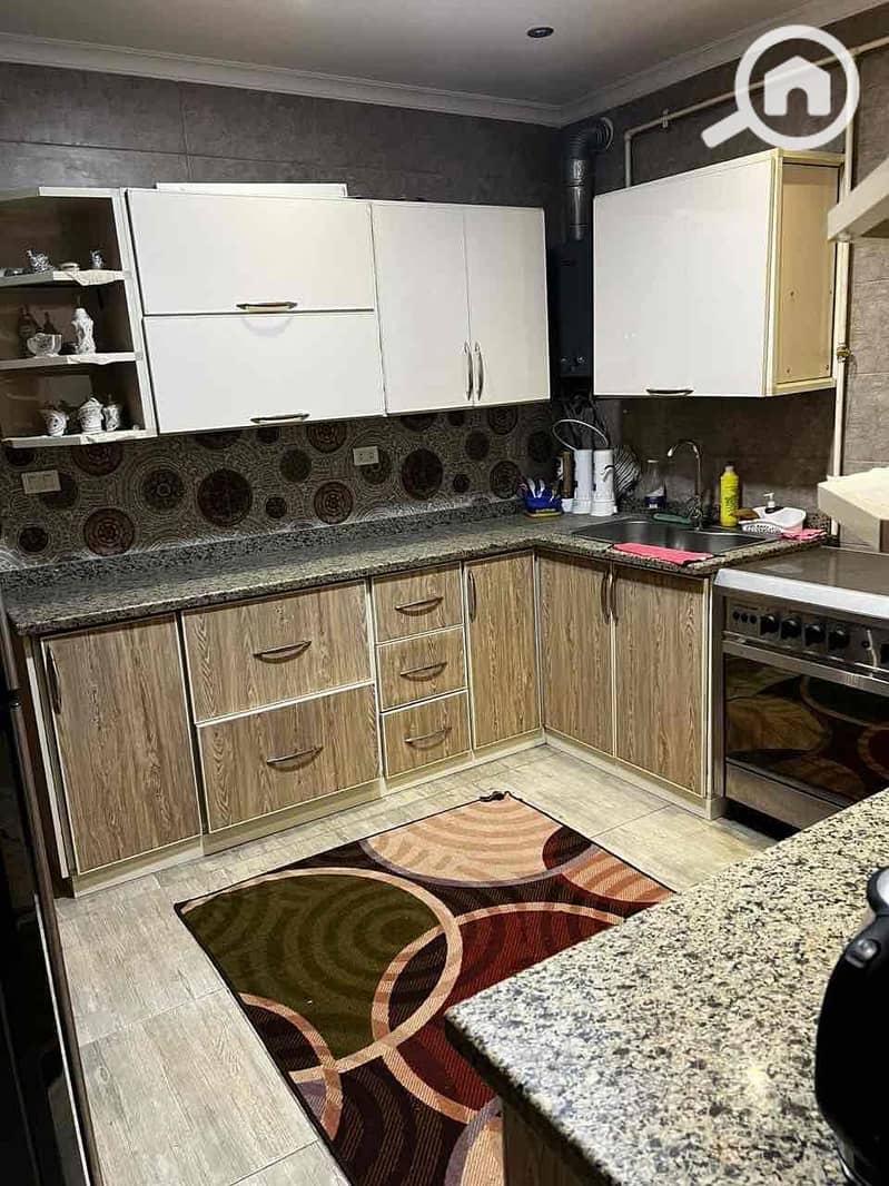 10 ac065dc2-a685-4d1b-8826-2efc225e381c. jpg