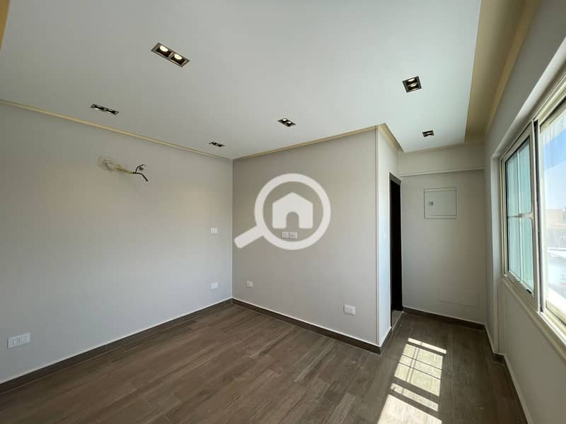 4 WhatsApp Image 2026-01-07 at 11.06. 58 AM (4). jpeg