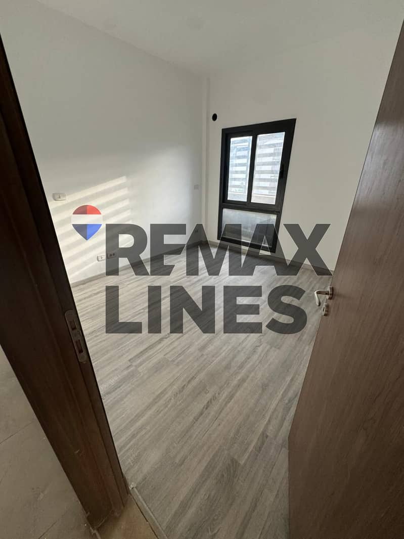 3 WhatsApp Image 2026-01-07 at 09.18. 04. jpeg