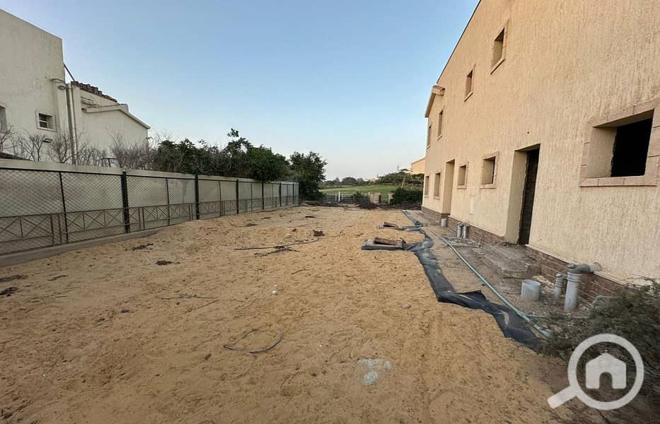 7 e8defbe2-bb1c-4b19-a51b-9f45adfe2bae. jpg