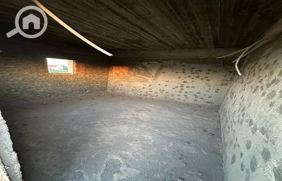 10 7a70936c-d55b-4ef2-ba4c-c43e2838ba91. jpg