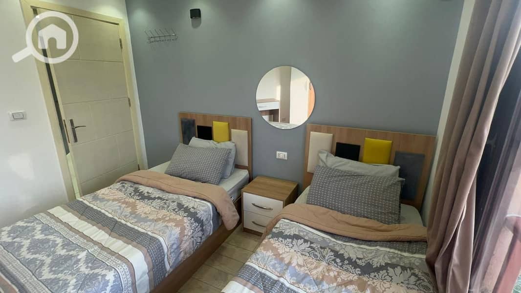 6 66fec38b-b5d9-4924-a936-4f72a01f5ae2. jpeg